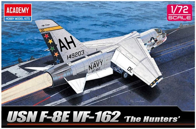 Academy USN F-8E VF-162 ""The Hunters"" Model Kit - Image 1
